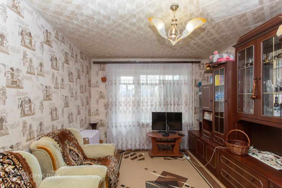 Продаётся 3-комнатная квартира, 59.2 м²