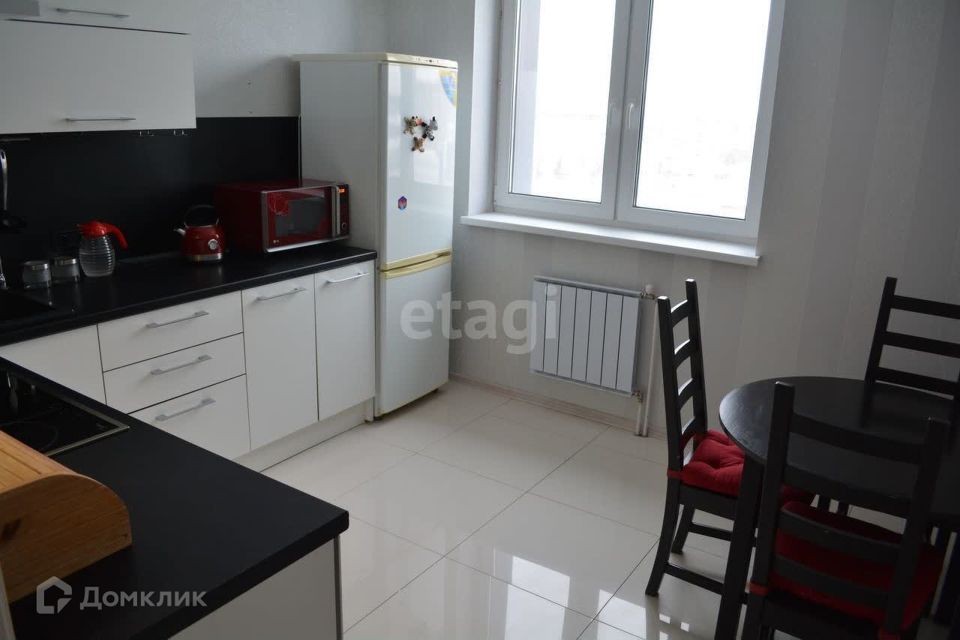 Продаётся 2-комнатная квартира, 51.6 м²