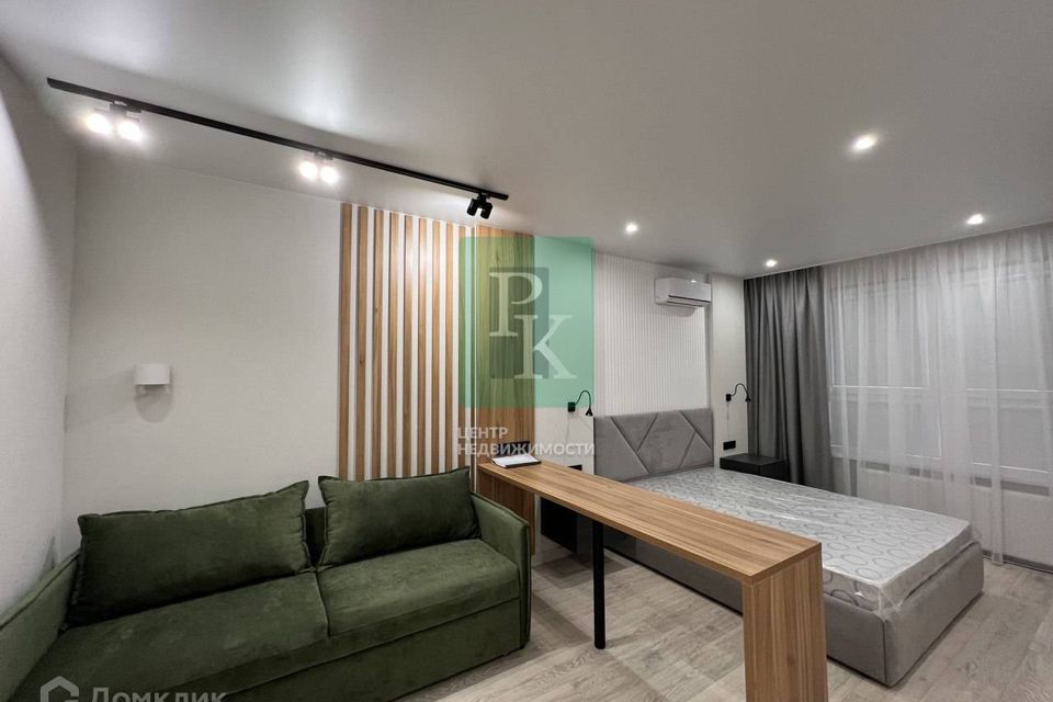 Продаётся 1-комнатная квартира, 42.7 м²