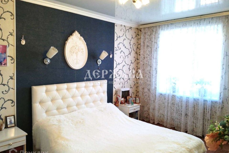 Продаётся 4-комнатная квартира, 83 м²