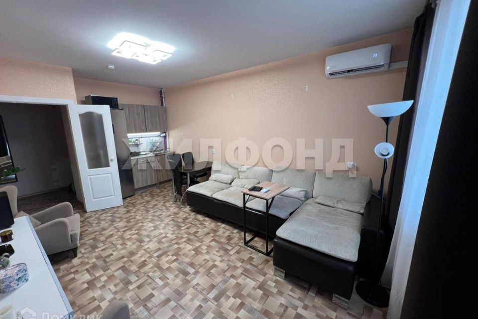 Продаётся 2-комнатная квартира, 61 м²