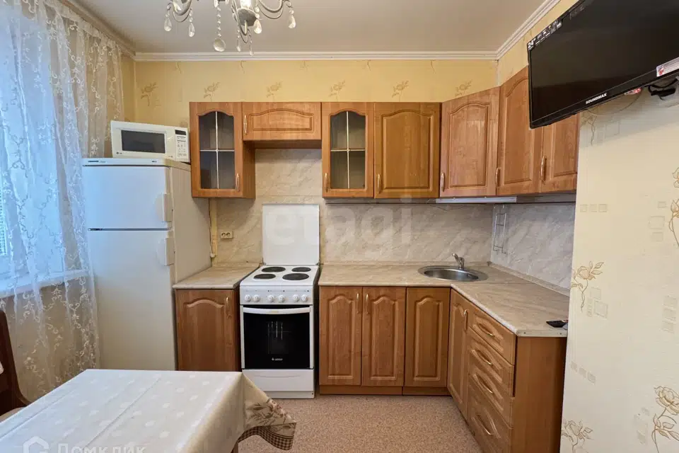Продаётся 1-комнатная квартира, 38.8 м²