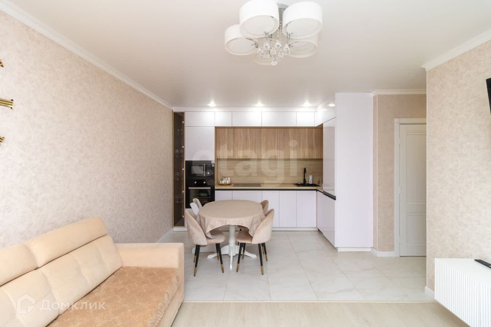 Продаётся 2-комнатная квартира, 56.9 м²
