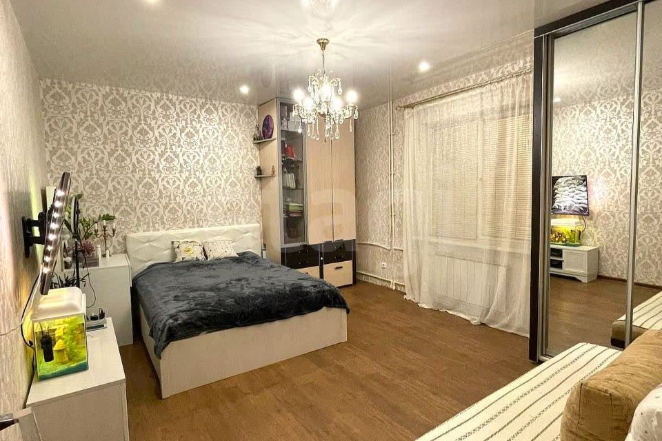 Продаётся 1-комнатная квартира, 40.2 м²