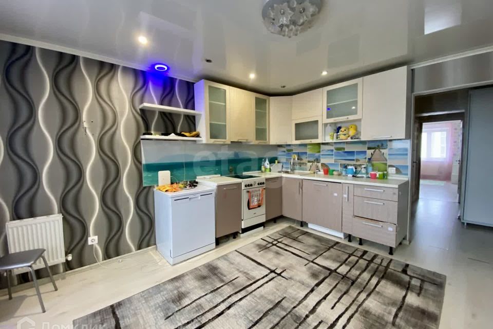 Сдаётся 2-комнатная квартира, 55 м²