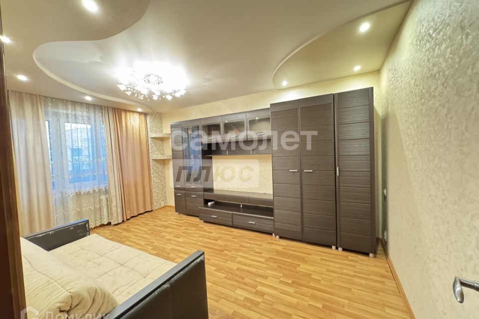 Продаётся 3-комнатная квартира, 64.8 м²