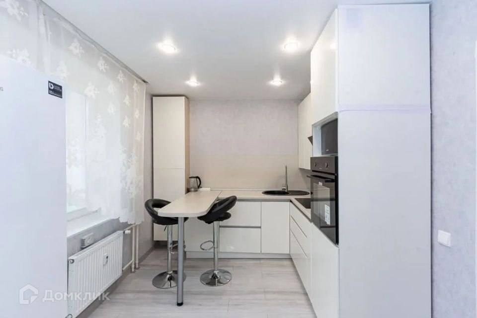 Продаётся 1-комнатная квартира, 40.8 м²
