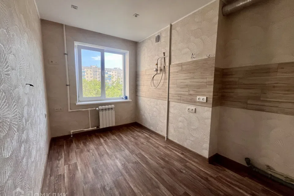 Продаётся 3-комнатная квартира, 56.3 м²