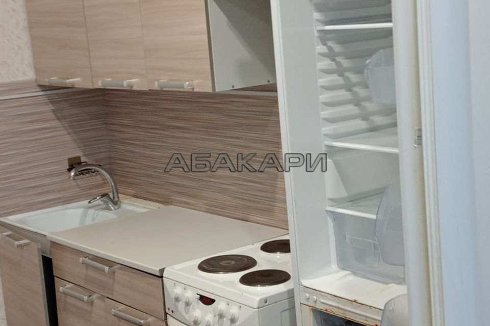 Сдаётся 1-комнатная квартира, 42 м²