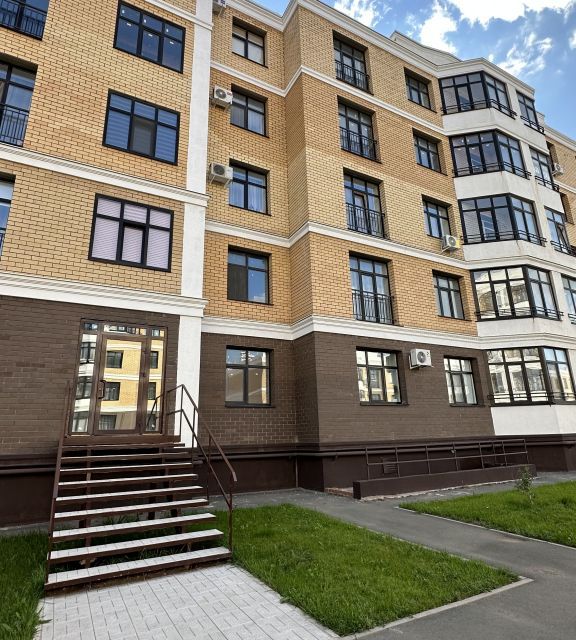 Продаётся 3-комнатная квартира, 74 м²