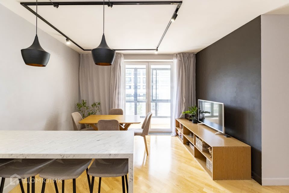 Продаётся 2-комнатная квартира, 61.3 м²