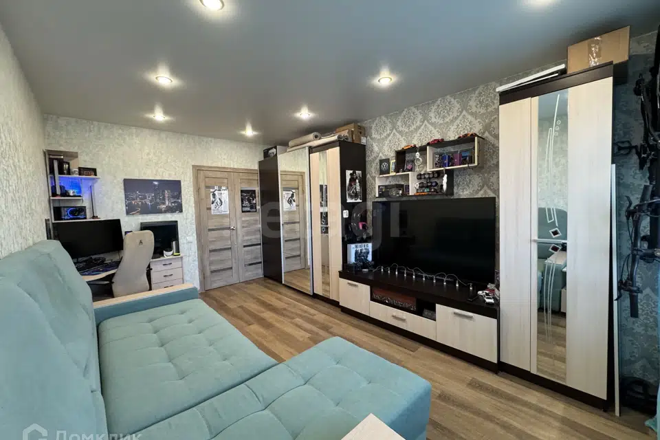 Продаётся 3-комнатная квартира, 62.1 м²