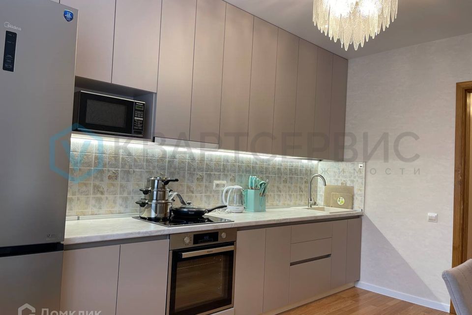 Сдаётся 1-комнатная квартира, 52 м²
