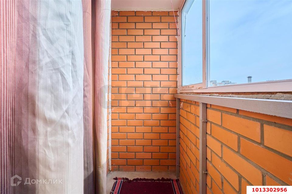 Продаётся 2-комнатная квартира, 55.9 м²