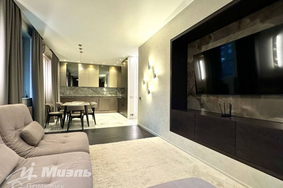 Продаётся 3-комнатная квартира, 94 м²