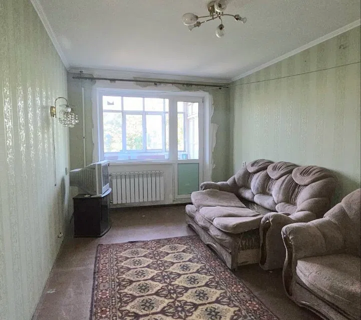 Продаётся 3-комнатная квартира, 62.3 м²