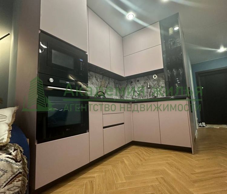 Продаётся 2-комнатная квартира, 60.7 м²