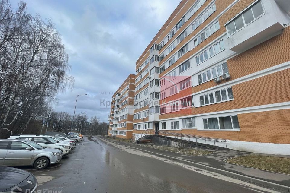 Продаётся 1-комнатная квартира, 35.9 м²