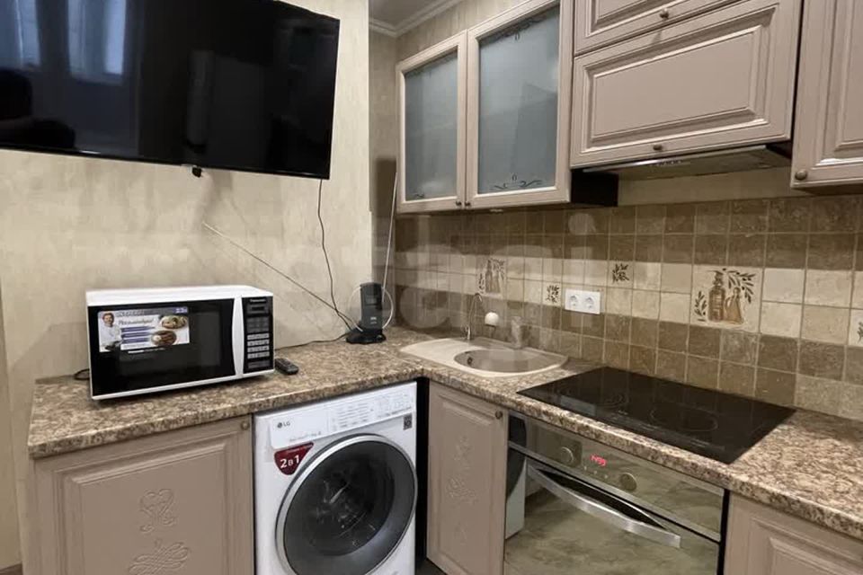 Сдаётся 1-комнатная квартира, 40 м²