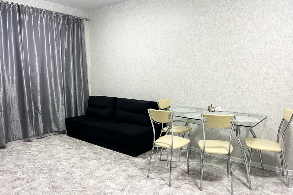 Сдаётся 2-комнатная квартира, 35 м²