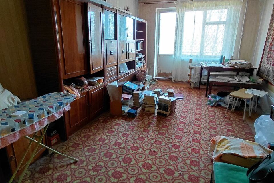 Продаётся 4-комнатная квартира, 81 м²