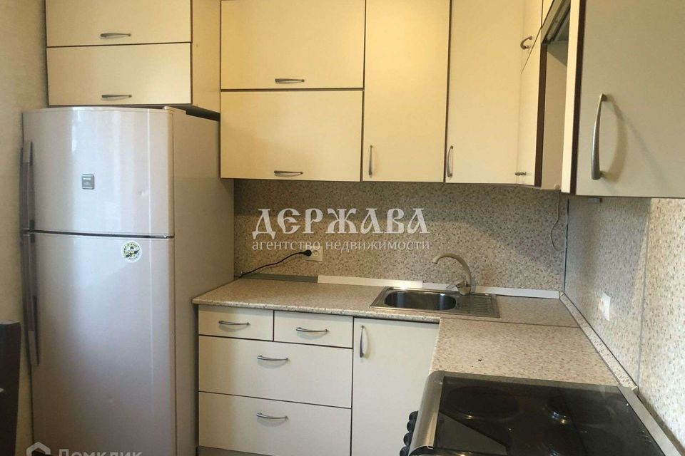 Сдаётся 1-комнатная квартира, 39 м²