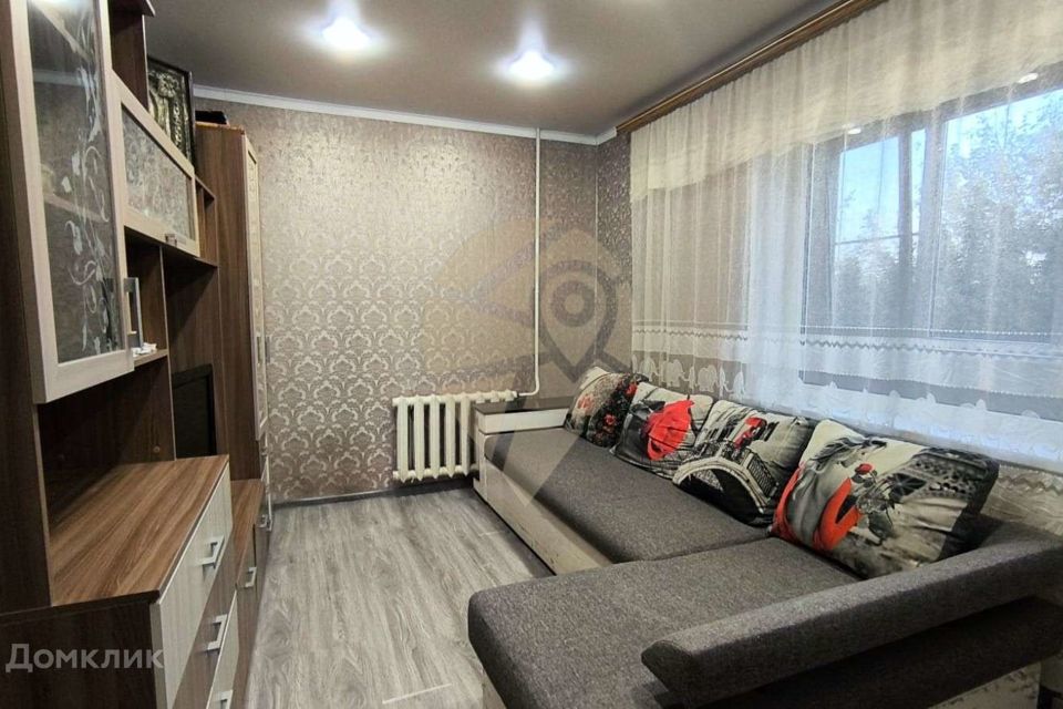 Продаётся 4-комнатная квартира, 81.5 м²