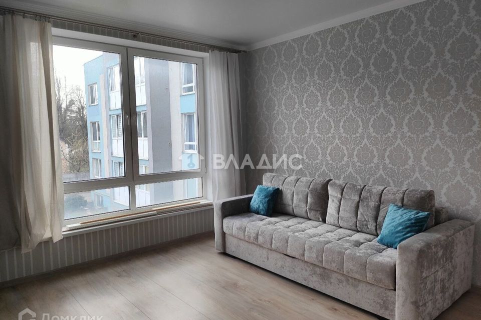 Продаётся 1-комнатная квартира, 40.7 м²