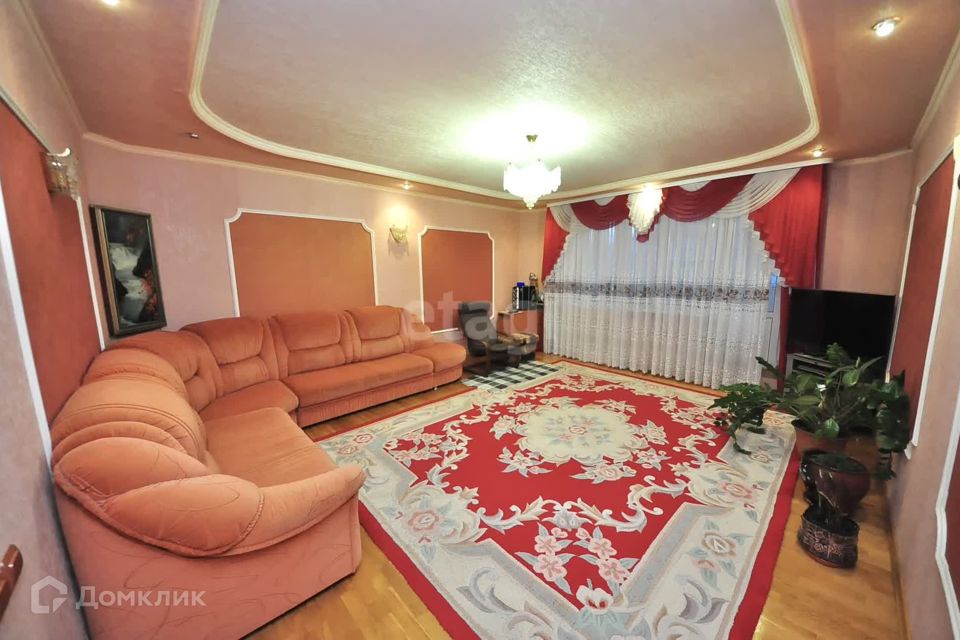 Продаётся 3-комнатная квартира, 97 м²