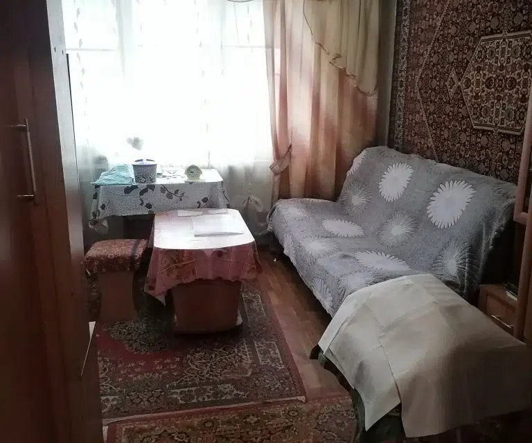 Продаётся комната в 1-комн. квартире, 14 м²