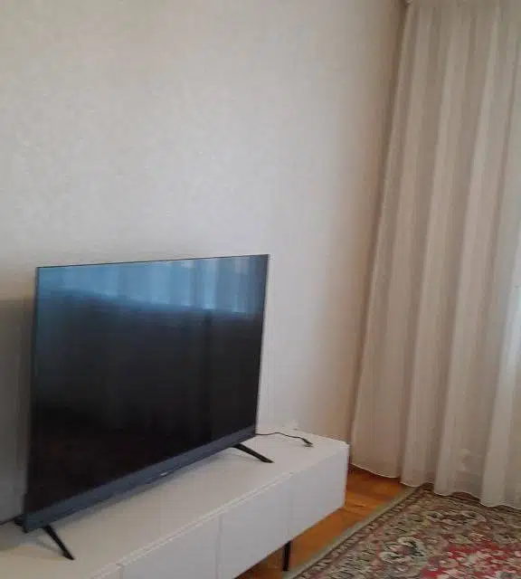 Продаётся 4-комнатная квартира, 81.2 м²