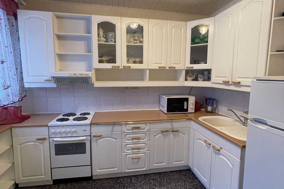Продаётся 3-комнатная квартира, 59.3 м²