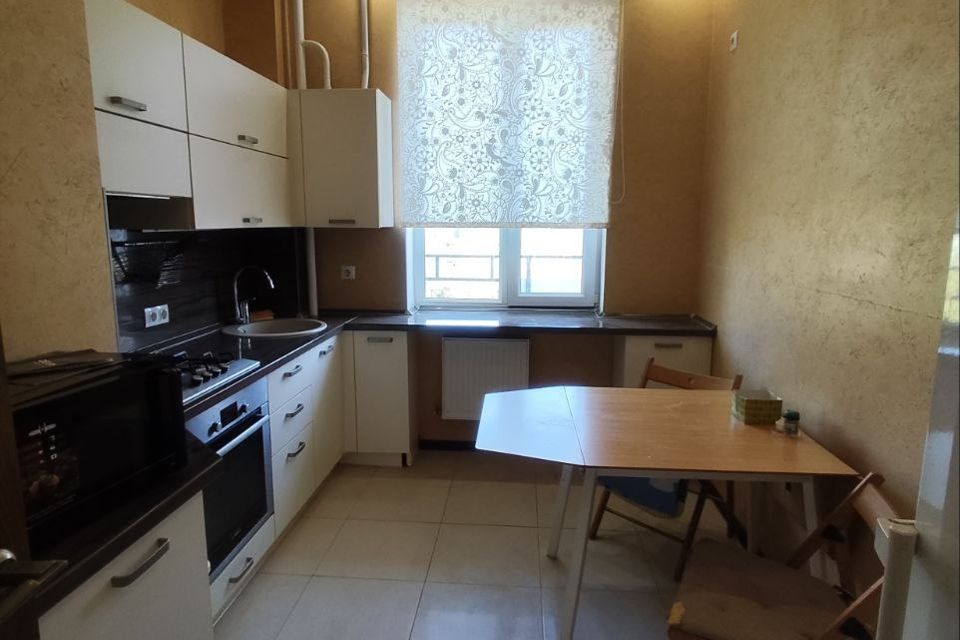 Сдаётся 1-комнатная квартира, 40 м²