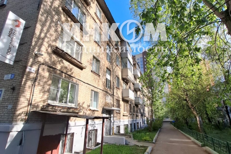Продаётся 1-комнатная квартира, 32 м²