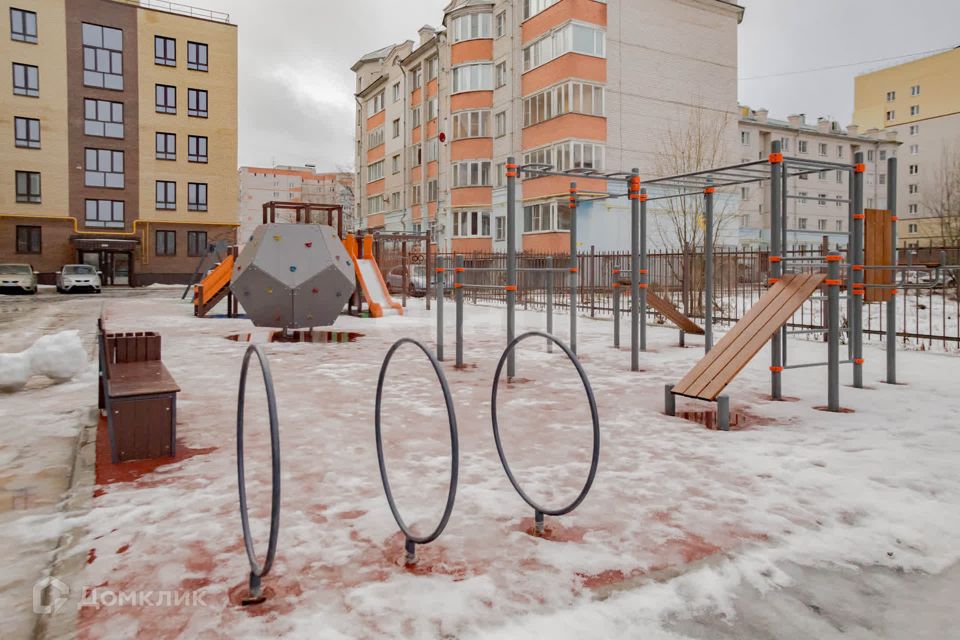 Продаётся 1-комнатная квартира, 43.6 м²