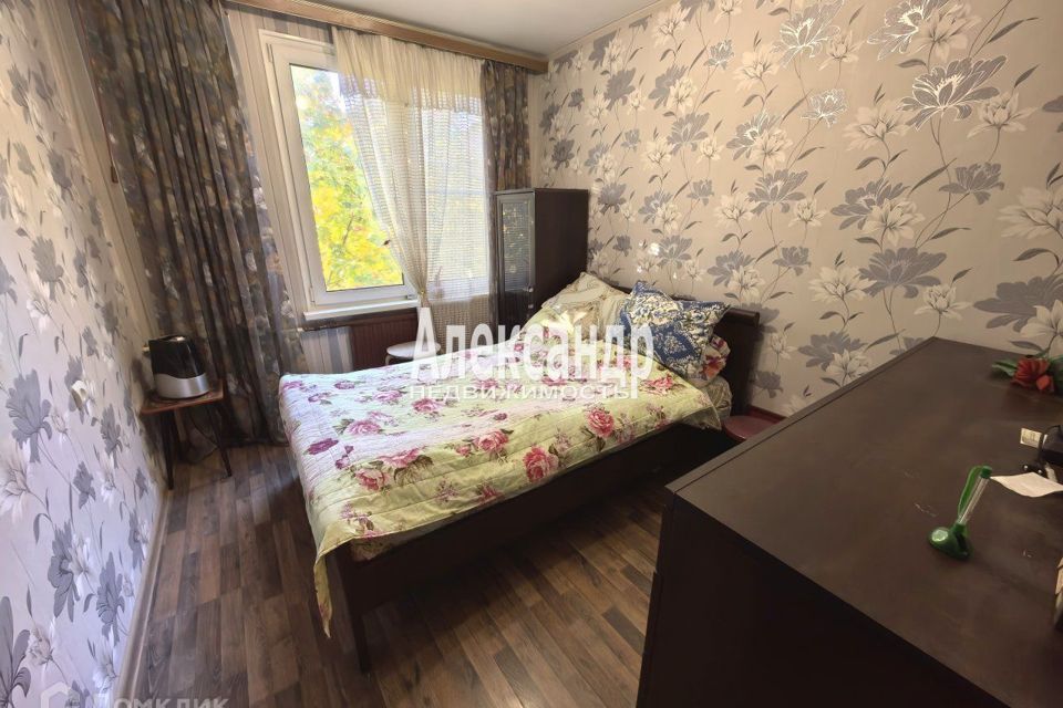 Продаётся 3-комнатная квартира, 41.4 м²
