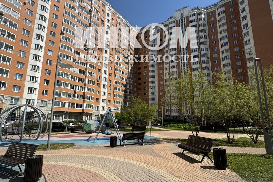 Продаётся 1-комнатная квартира, 38 м²