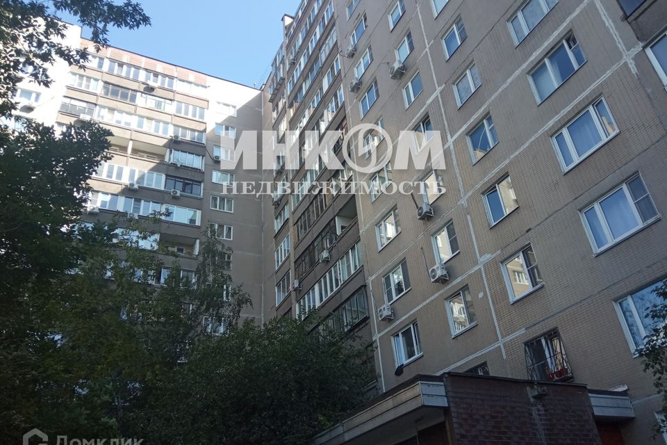 Продаётся 5-комнатная квартира, 130 м²