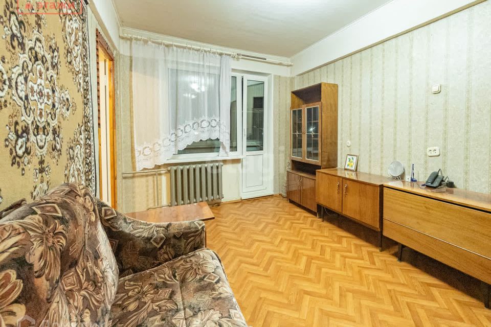 Продаётся 3-комнатная квартира, 58.5 м²
