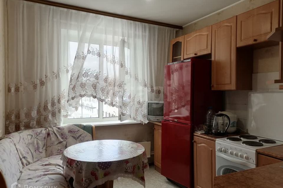 Сдаётся 1-комнатная квартира, 42 м²