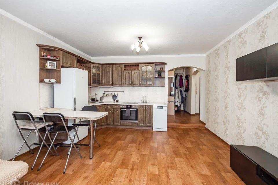 Продаётся 2-комнатная квартира, 58 м²