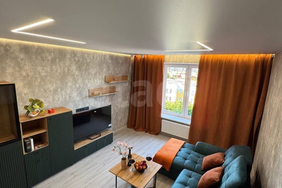 Сдаётся 2-комнатная квартира, 63 м²