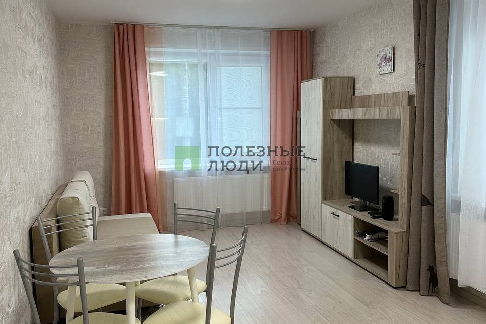 Сдаётся 1-комнатная квартира, 46.5 м²