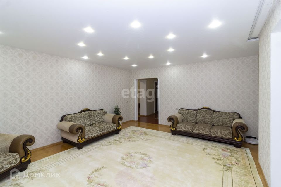 Продаётся 3-комнатная квартира, 99.5 м²