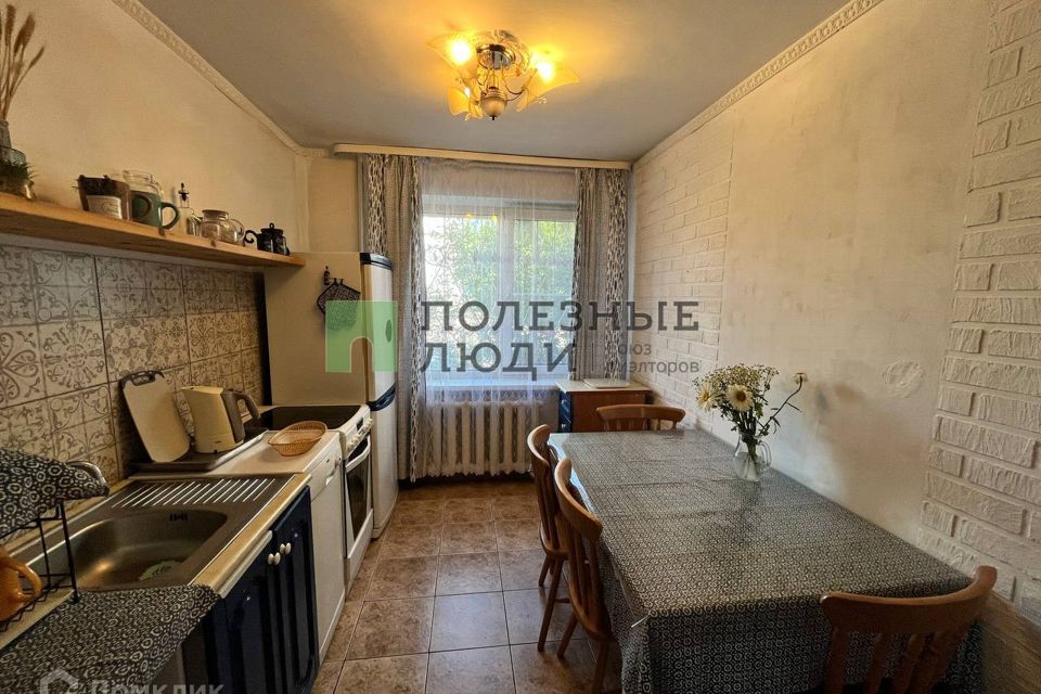Продаётся 2-комнатная квартира, 49.6 м²