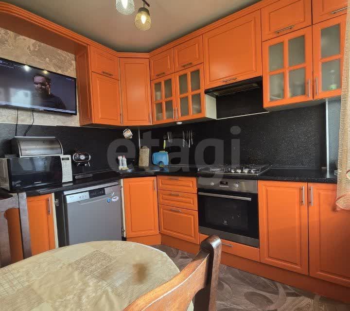 Продаётся 2-комнатная квартира, 56.5 м²
