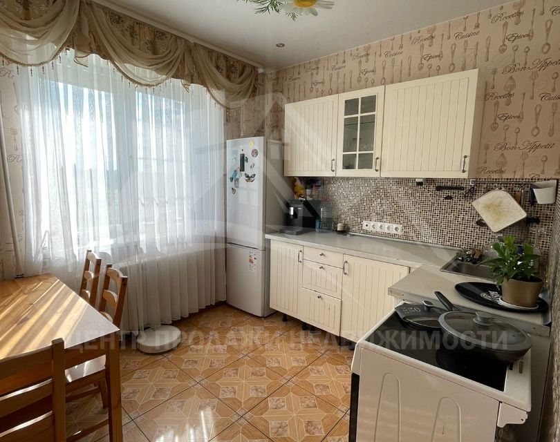 Продаётся 2-комнатная квартира, 49.4 м²