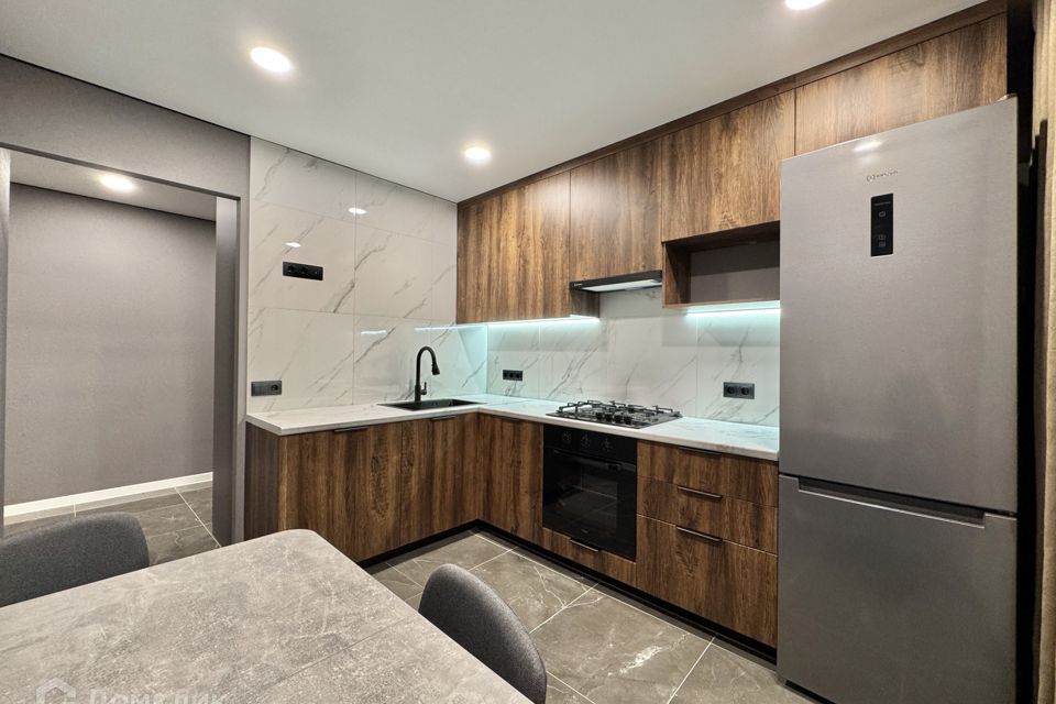 Продаётся 3-комнатная квартира, 66.4 м²