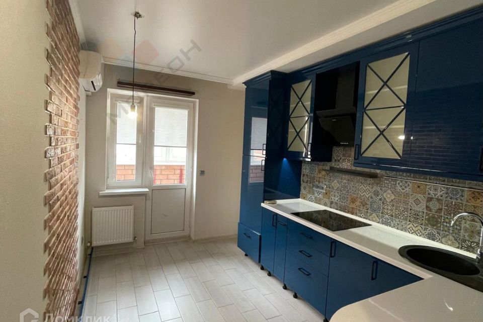 Продаётся 1-комнатная квартира, 38 м²