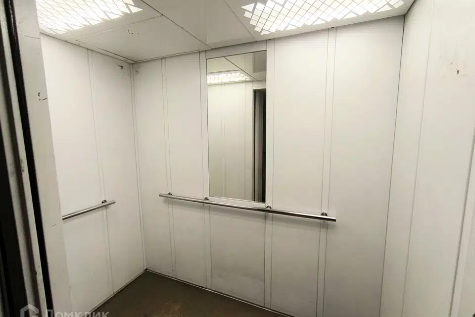 Продаётся 2-комнатная квартира, 56.3 м²
